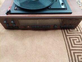 Gramofon Moderato 1037A, magnetofon B 709 - 1