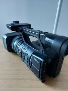 Reportážní kamera Sony NXCAM HXR-NX5E