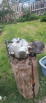 Prodám motor 125