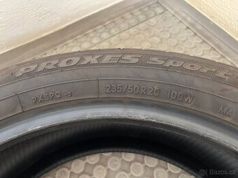 Sada zánovních letních pneumatik TOYO 235/50 R20