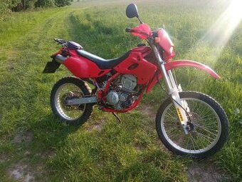 Kawasaki KLX 250 - 1