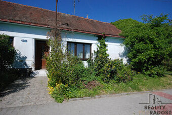 Prodej RD s dvorem, Násedlovice