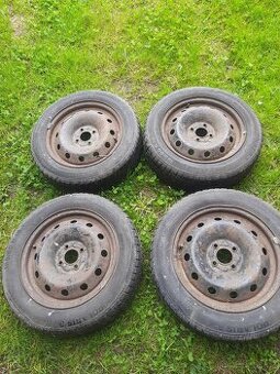 Prodám zimní pneumatiky 185/60 r15