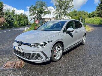 Volkswagen Golf GTE - PHEV Plug-in - Pekny stav