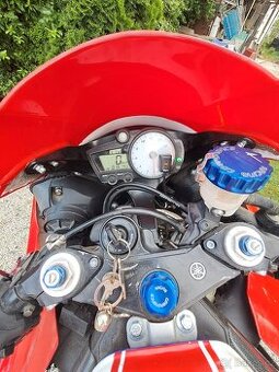 Yamaha yzf r6