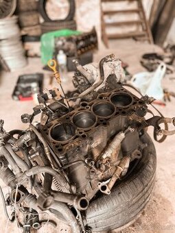 Motor 1.8T AGU