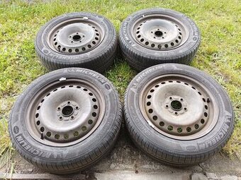 Sada plechových kol FORD, pneu 205/55 R16