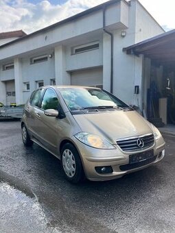 Mercedes-Benz A