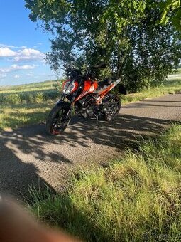 Ktm duke 125