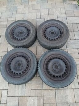 Zimní sada Škoda Octavia 195/65 R15