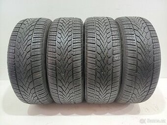 Zimní pneu 205/55/16 Semperit