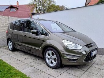 Ford S-MAX 2,2 tdci 147kW manuál 2012