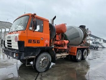 TATRA 815 - domíchávač betonu