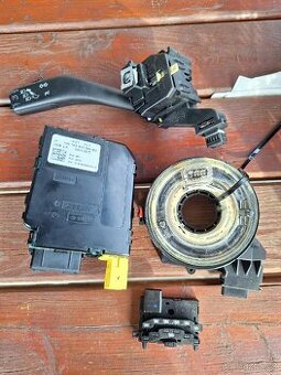 Škoda Octavia 2,páčka tempomatu+jednotka+kroužek