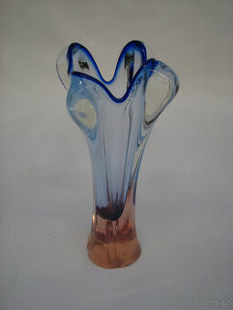 Váza hutní sklo HOSPODKA ???