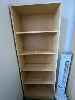 knihovna/polička