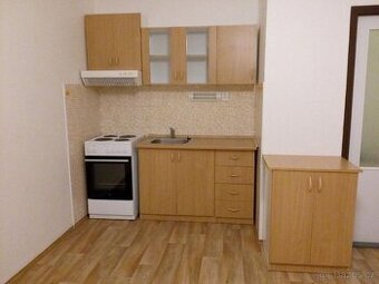 celoelektrický sporák