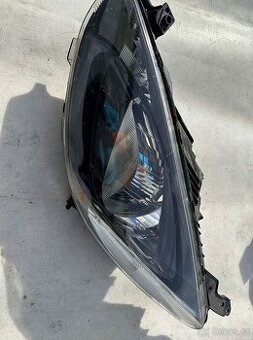 Mazda 2 DE, levé přední světlo