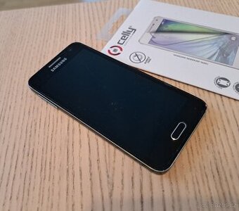 Samsung Galaxy A3 (2017) - 1