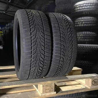 Zimní pneu 245/45 R18 100V Hankook Hankookmm
