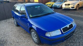 ŠKODA OCTÁVIA 1.9 TDI, 81KW. SERVISNÍ KNIHA.