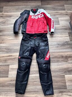 Ducati 2- dílná kožená kombinéza vel. 52