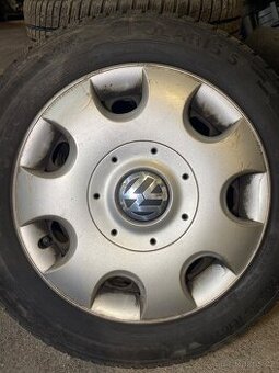 ZIMNÍ SADA 205/55 r16 BARUM VW