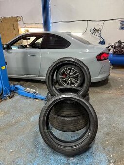 Pirelli Pziro 255/35 r19 Pneumatiky