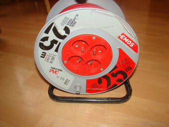 PVC Prodlužovací kabel 4 zásuvky 25 m