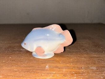 Soška rybičky ROYAL DUX BOHEMIA