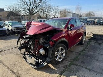 Lexus NX 300h 114 kW r.v. 2015