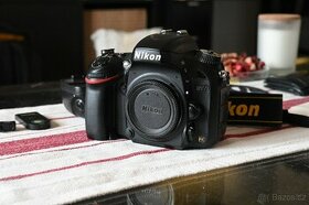 Nikon D600 s příslušenstvím