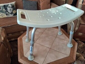 Sedačka do sprchy do 110kg, český výrobce DMA model 537B