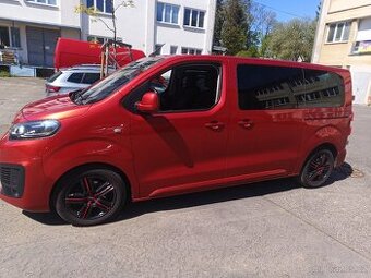 SPACETOURER BUSINESS M 2.0 BlueHDi