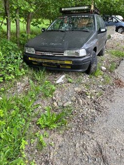 Daihatsu charade - 1