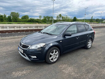 Kia Ceed 1,6 benzín + LPG