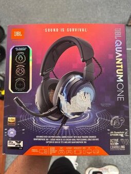 JBL Quantum ONE