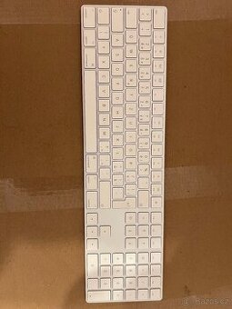 Apple Magic Keyboard