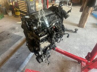 Motor 2.0 HDI 120kw RH02