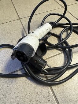 Nabíječka elektromobilů type 1 230V 8-16A