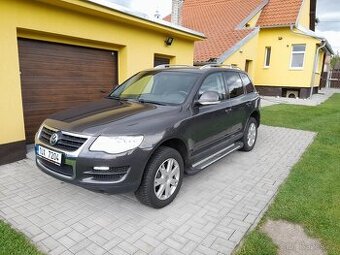 VW TOUAREG 3,0 TDI,MANUÁL,PRUŽINY,TOP STAV