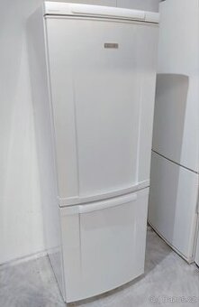 Lednice Electrolux