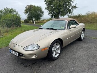 JAGUAR XK8 CABRIO 4,0i V8
