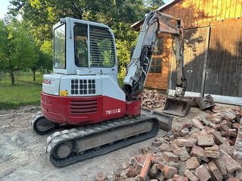 Takeuchi tb 153fr