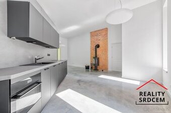 Rezidence Stará škola - Pronájem nadstandardního bytu 3+kk s