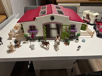 Velká krásná sada Schleich
