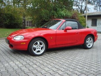 Mazda MX-5 1.6 16v 81kw 2000 velice zachovalá bez koroze