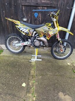 Suzuki RM 125