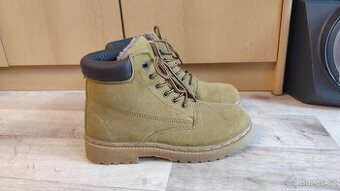 Nové dámské (pánské) zimní boty v.39