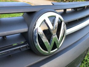 Přední nárazník VW Caddy